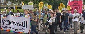 3000 manifestants marchent pour dire halte au racisme